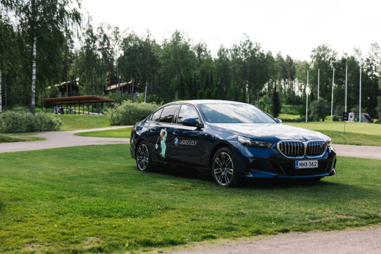 BMW-Ladies-006