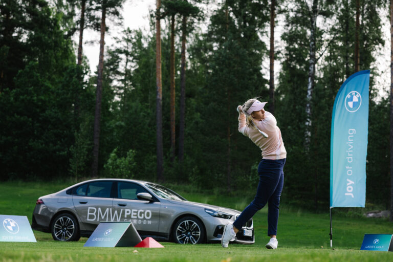 BMW-Ladies-055