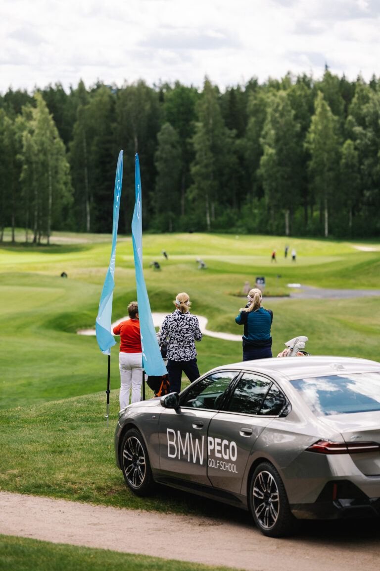 BMW-Ladies-189